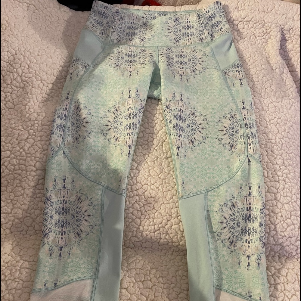 Calia exercise capris.